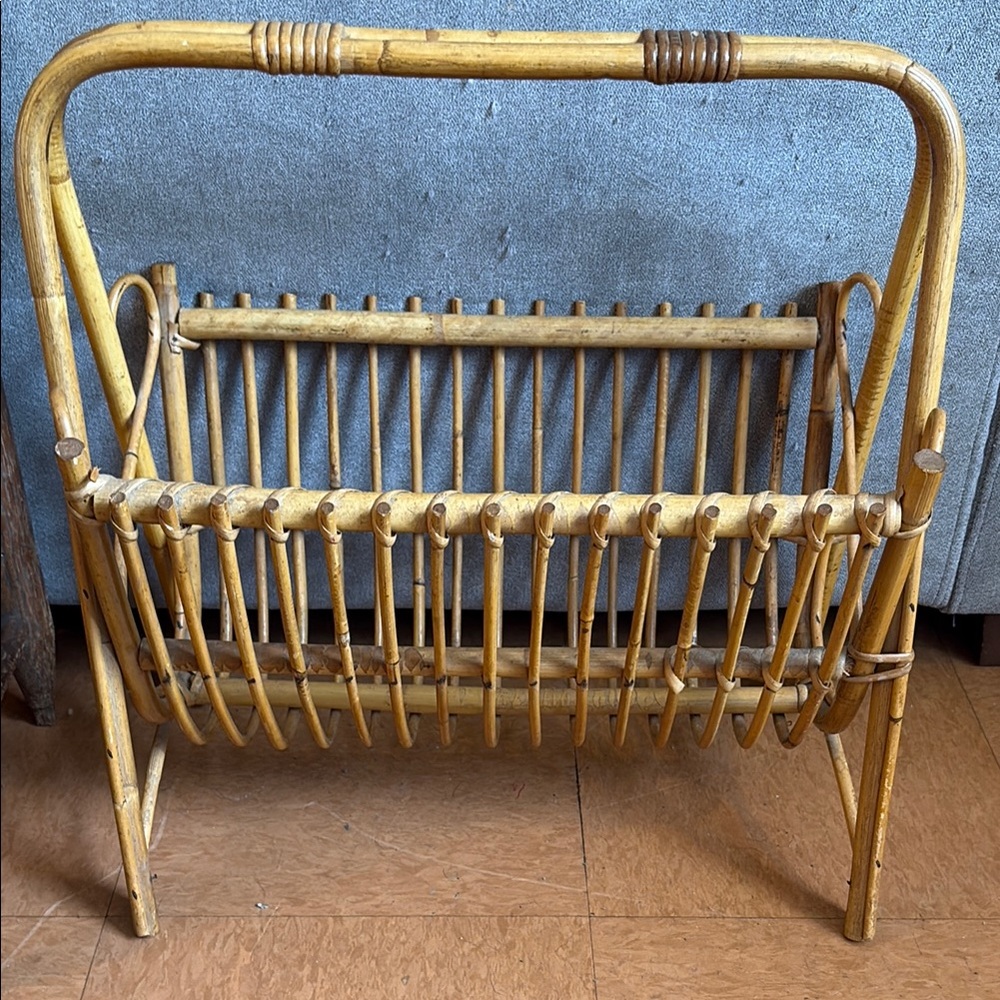 Natural Bamboo Magazine Rack
